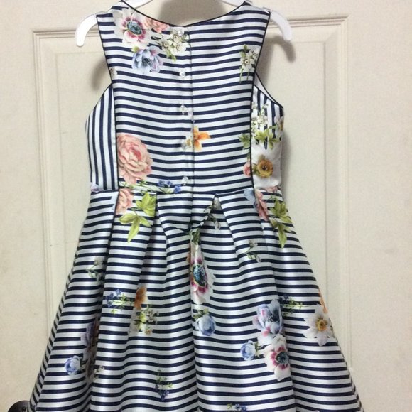 Pippa & Julie Floral Satin Dress - Picture 3 of 4